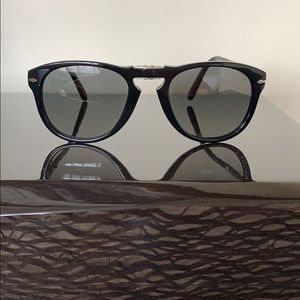 Persol PO0714S Folding Sunglasses, Steve McQueen